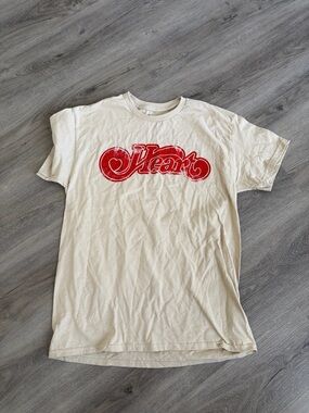 Cream Short Sleeve Graphic Tee with Red 'Heart' Logo